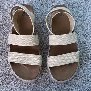 Wrap sandals